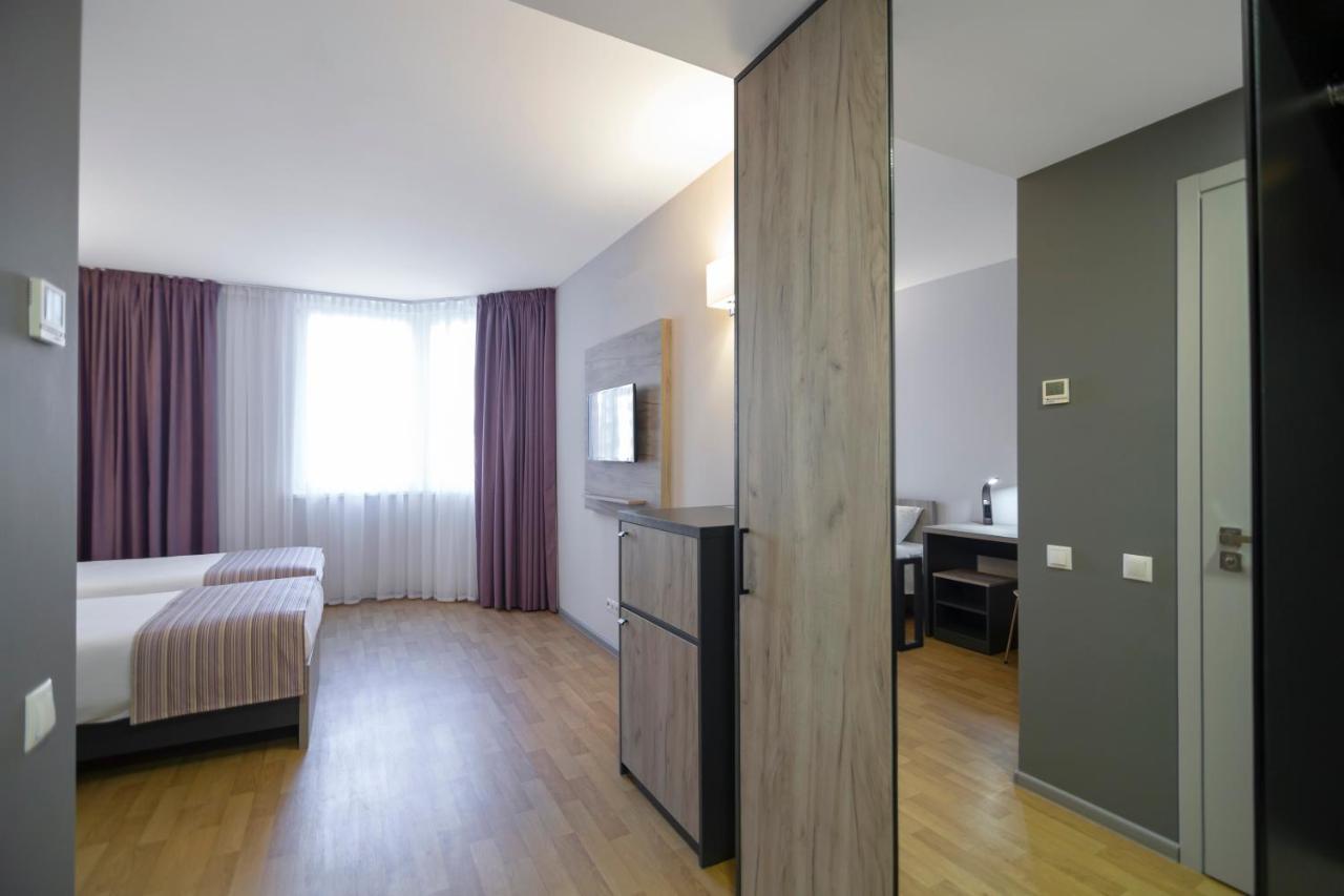 Favor Sport Hotel Киев Экстерьер фото