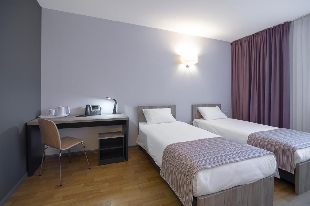 Favor Sport Hotel Киев Экстерьер фото