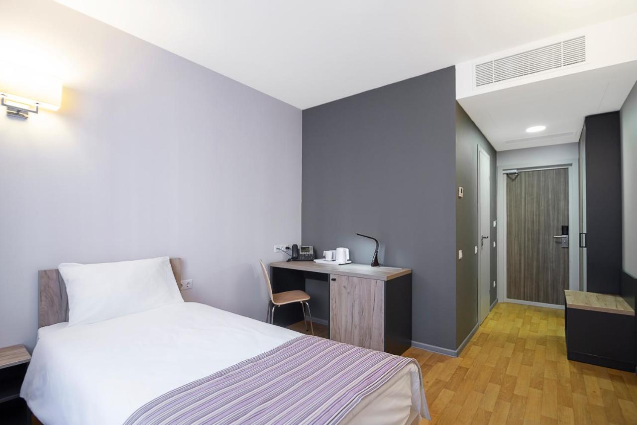 Favor Sport Hotel Киев Экстерьер фото