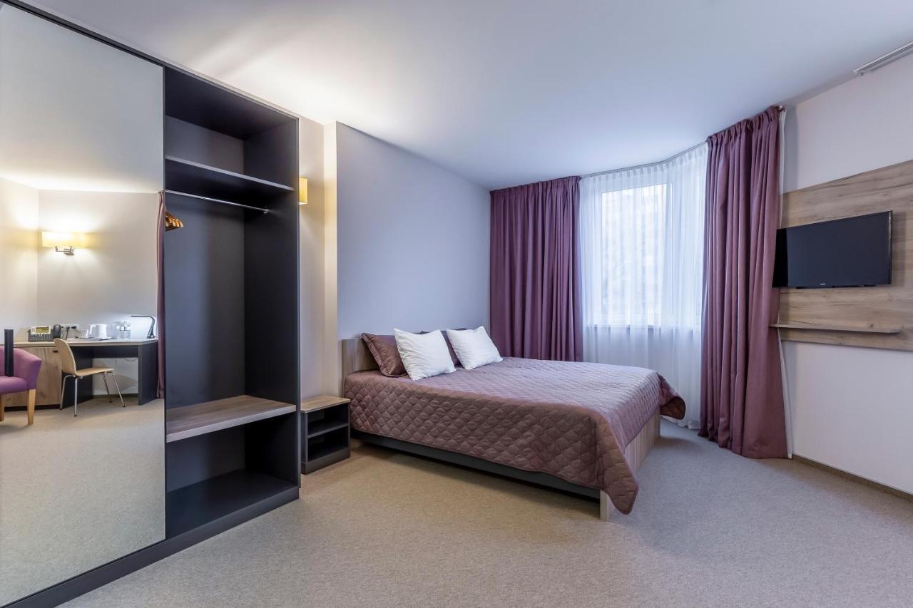 Favor Sport Hotel Киев Экстерьер фото